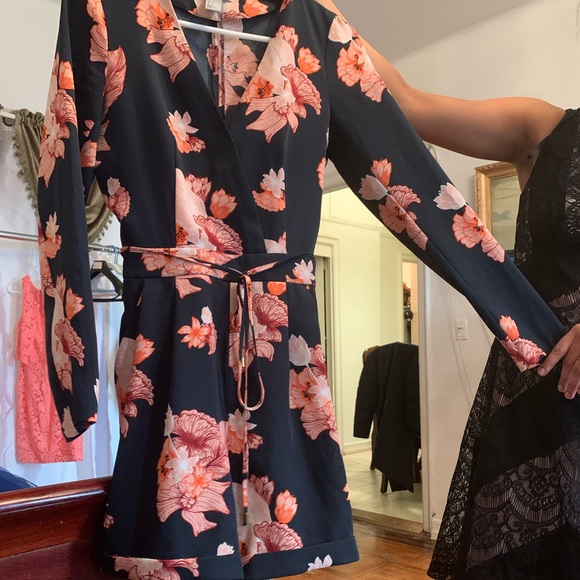 Jumpsuit - Picture 1 of 4